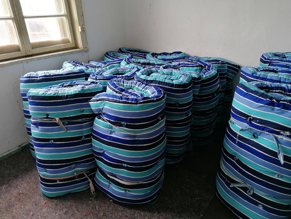 Дюшеци дюшек  производител! Обикновен . Дюшек