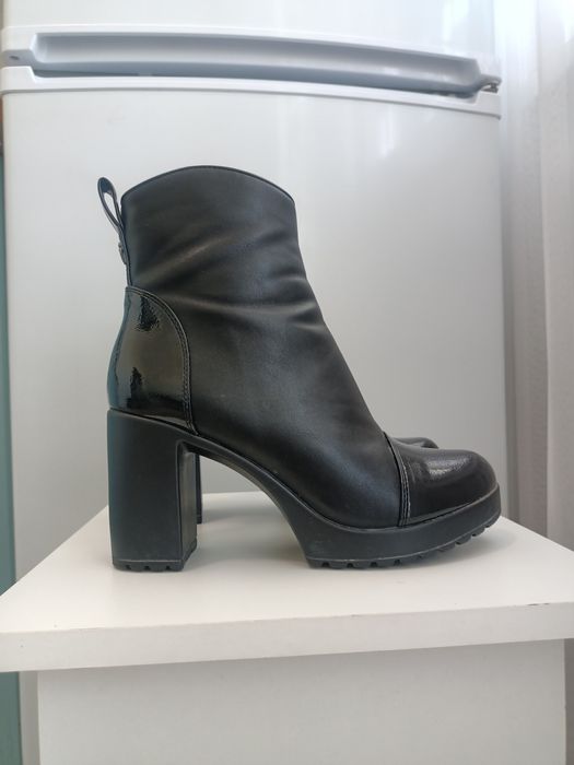 Күздік етік сатылады