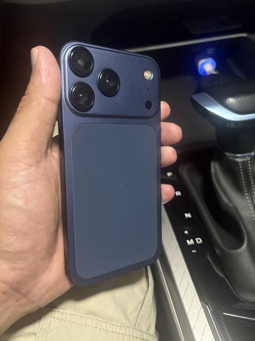 Продам iphone xr в корпусе 17