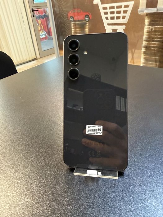 Samsung S24 FE 8ram 256rom black