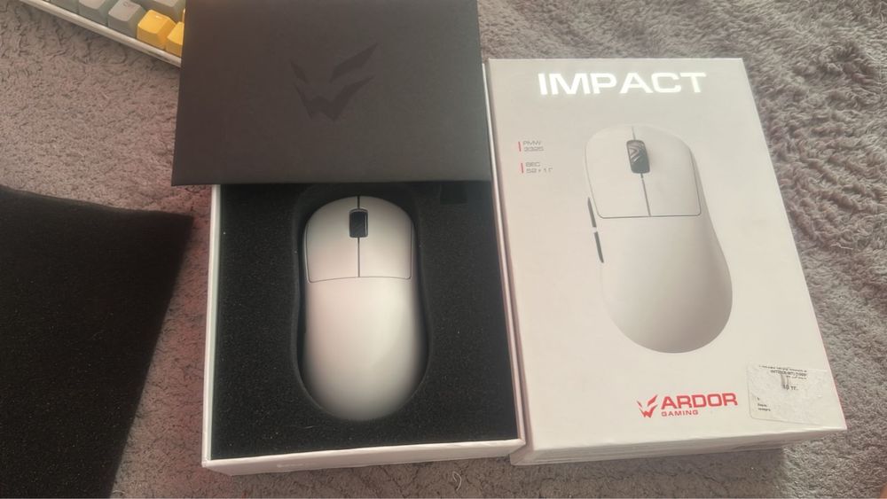 Продам игровую клаву+мышь