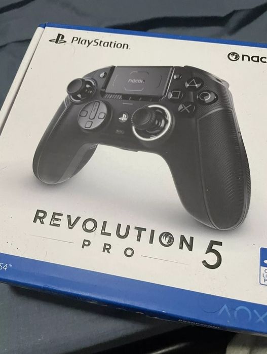 Nacon Revolution 5 Pro контролер