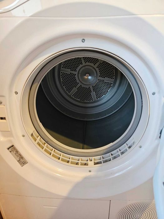 Продавам сушилня Горение, капацитет 7 килограма ,перфектно състояние