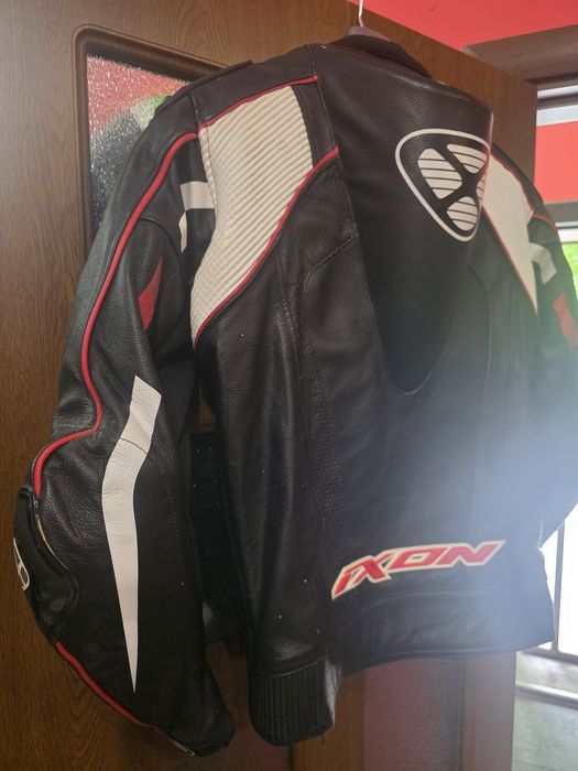 Мото яке IXON Falcon 
Размер М
