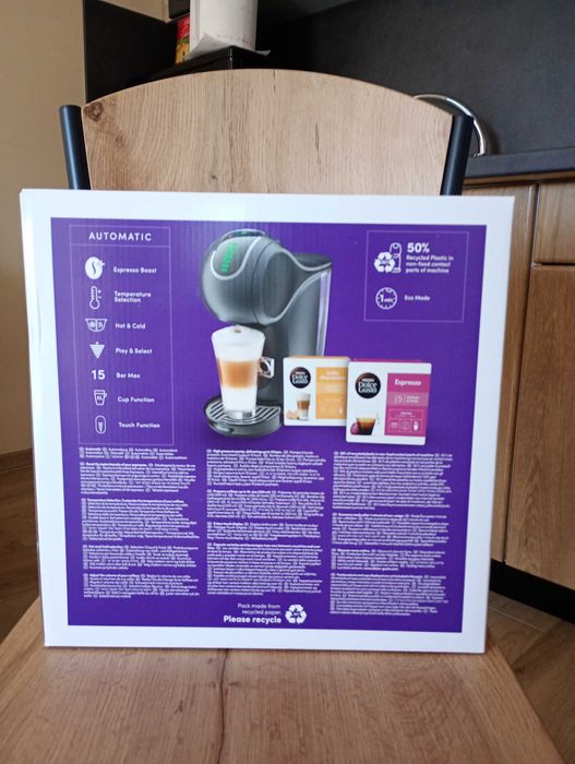 Като нова в кутията си кафемашина Delonghi Dolce Gusto Genio S Touch