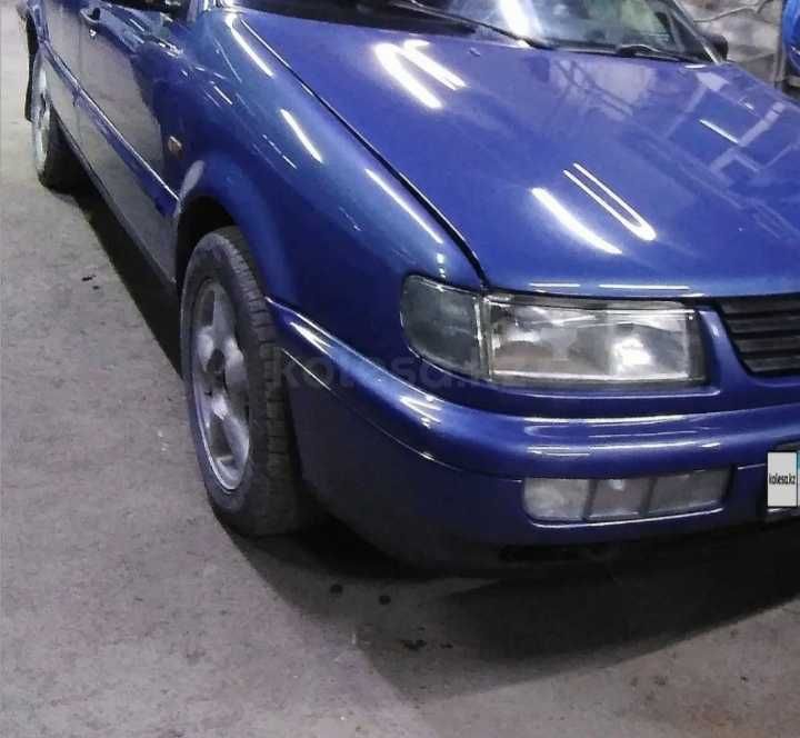 Фольксваген пассат Б4. Универсал.