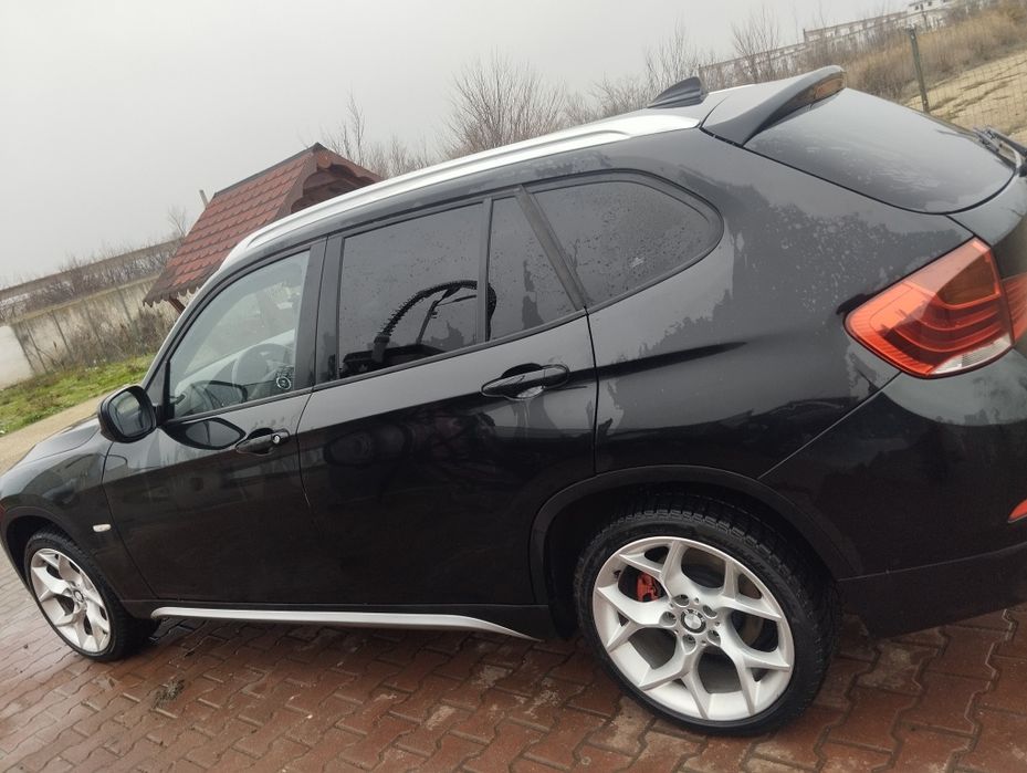 vind bmw x1  automat 4x4