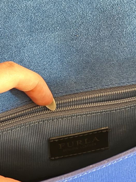 Тъмносиня чанта FURLA