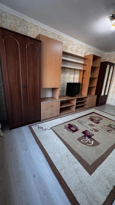 Стенка для гостиной (шкаф)