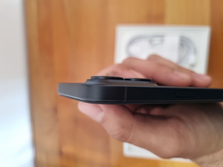 IPhone 16 256GB Black Zalau • OLX.ro