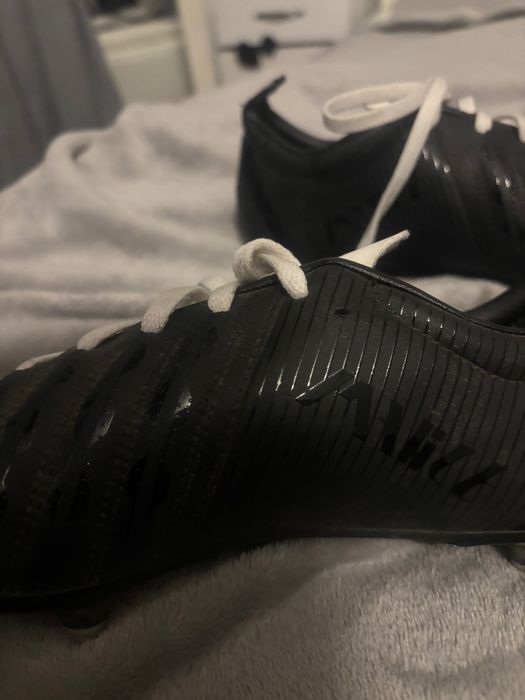 Ghete Adidas copii fotbal, de teren dur, noi, originale, mărimea 38,5