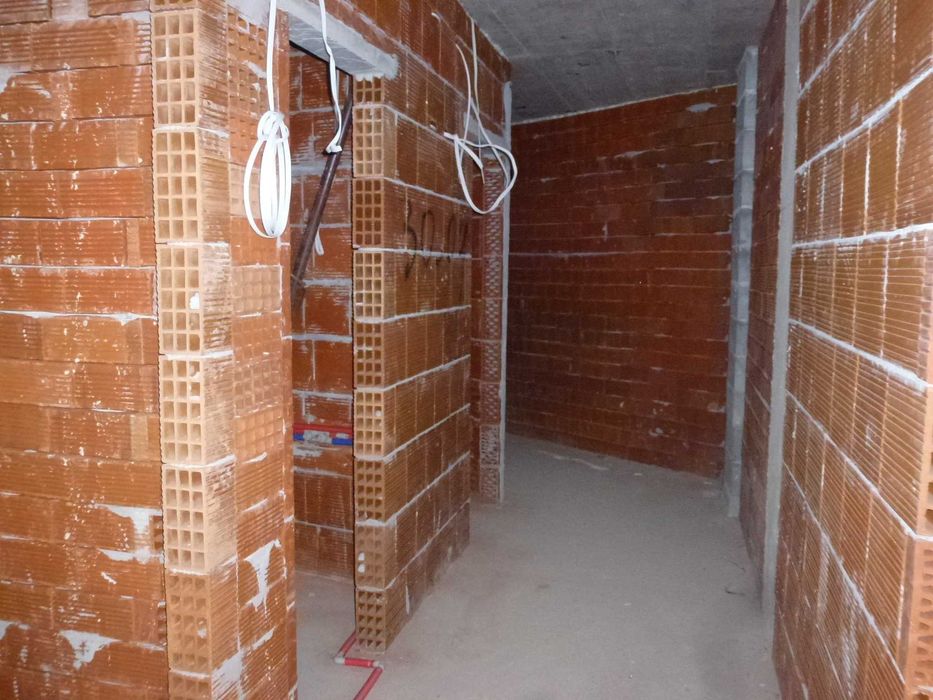 Продава се Тристаен апартамент в София, Овча купел - 120 кв.м за 1805 €/кв.м - Снимка #2