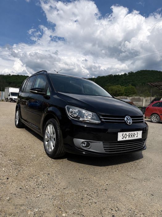 Volkswagen Touran 2012 – Full option