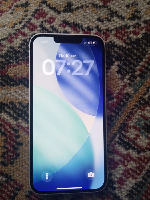 Iphone 16e sotiladi