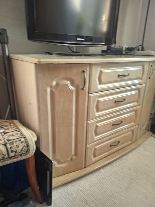 Комод для спальни