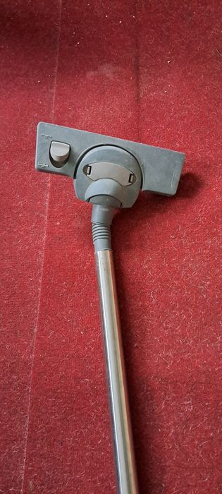 Продавам прахосмукачка Зелмер