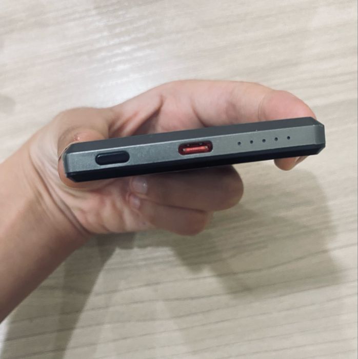 Продам повербанк