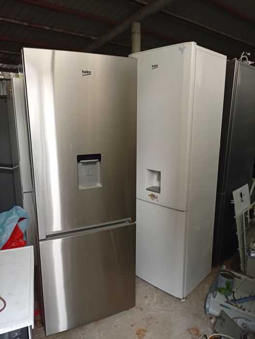 Combine frigorifice aproape noi.Pret. 800/buc