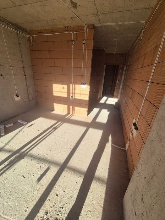 Продава се Тристаен апартамент в Пловдив, Тракия - 127 кв.м за 907 €/кв.м - Снимка #3