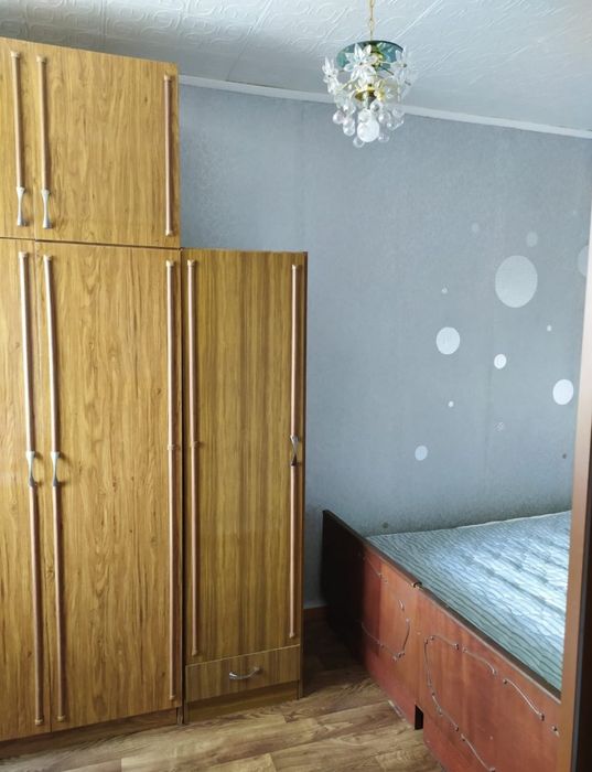 2 комнатная в центре.