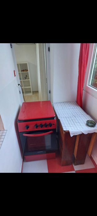 Proprietar Inchiriez apt 2 camere  Berceni