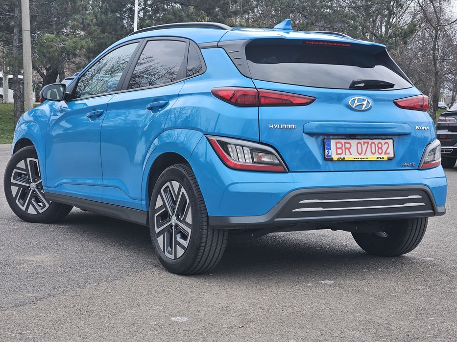 Vând Hyundai  Kona ELECTRIC 64Kw 204 cai / Pompa căldură , TVA INCLUS