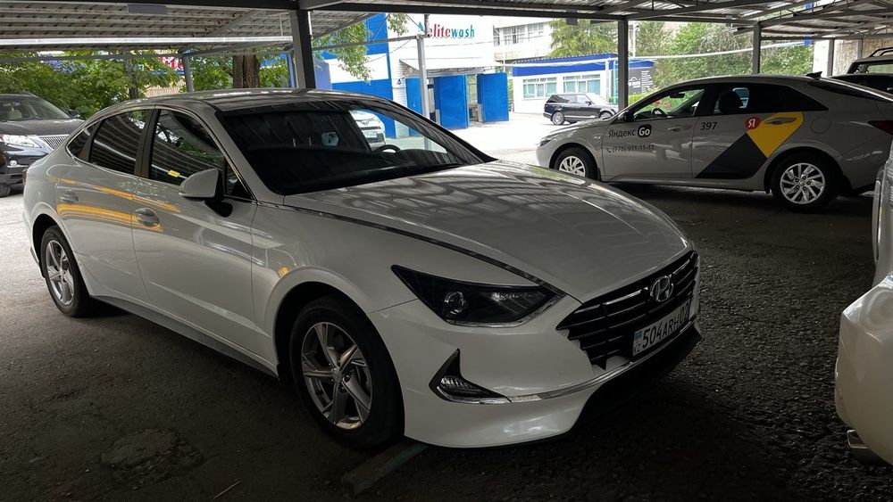 Hyundai Sonata под такси . Без депозита