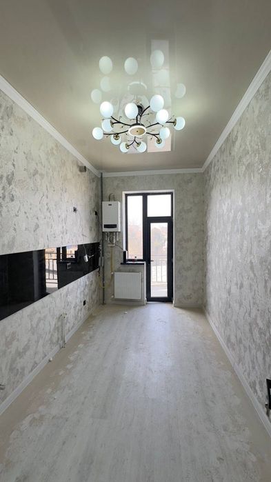 Sharq tomonda 1 xonali uy sotiladi