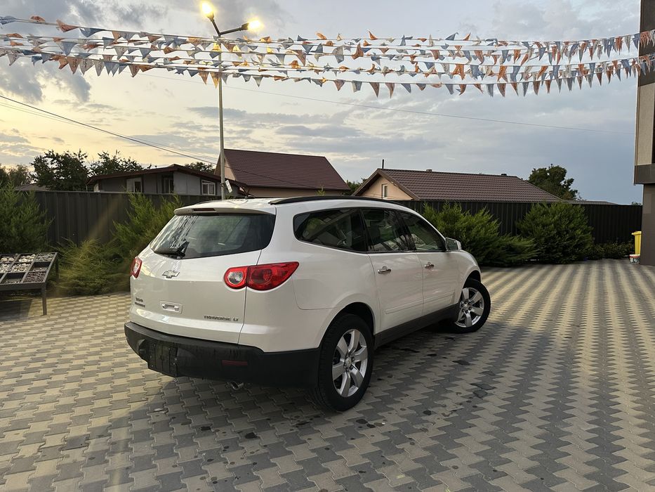 Vand / Schimb Jeep Chevrolet Traverse 7 Locuri / 3.6 V6 300cp / Model 2013 / Navigatie Mare / 99mii Km! / PRET 14.999€