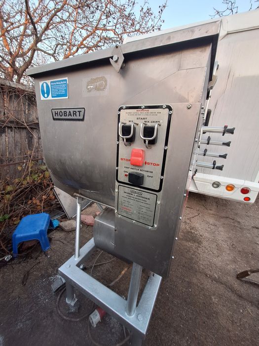 Malaxor-masina tocat carne