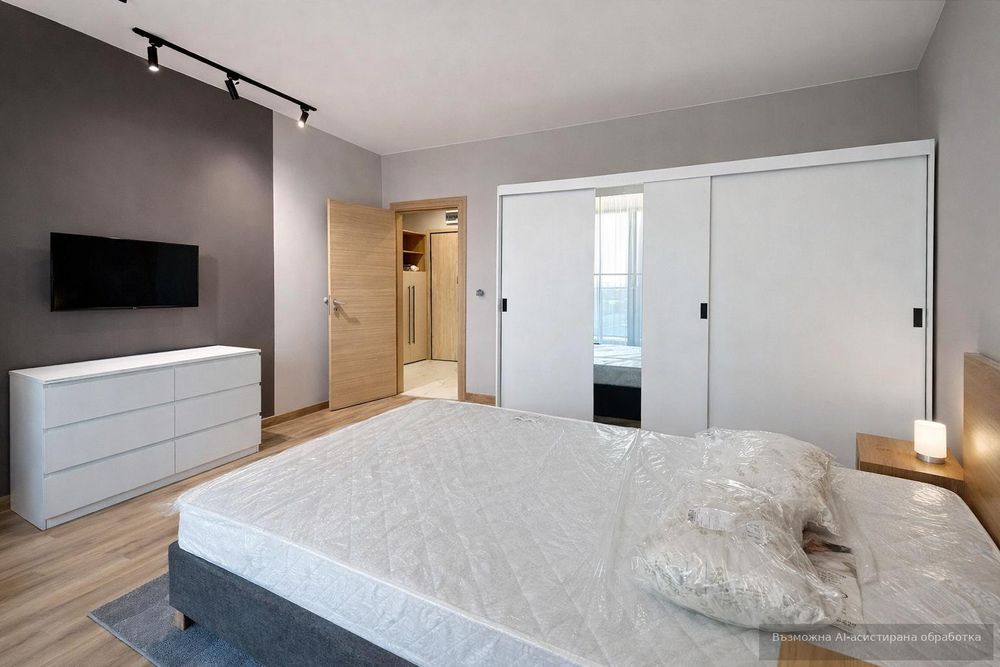 Двустаен апартамент в затворен комплекс в Центъра