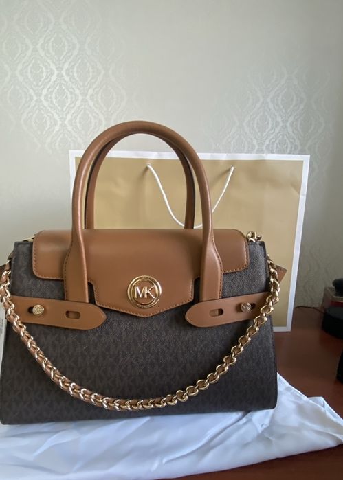 Продам сумку Carmen Michael Kors
