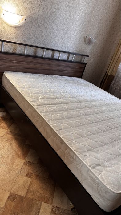 Продам кровать 200*160 см