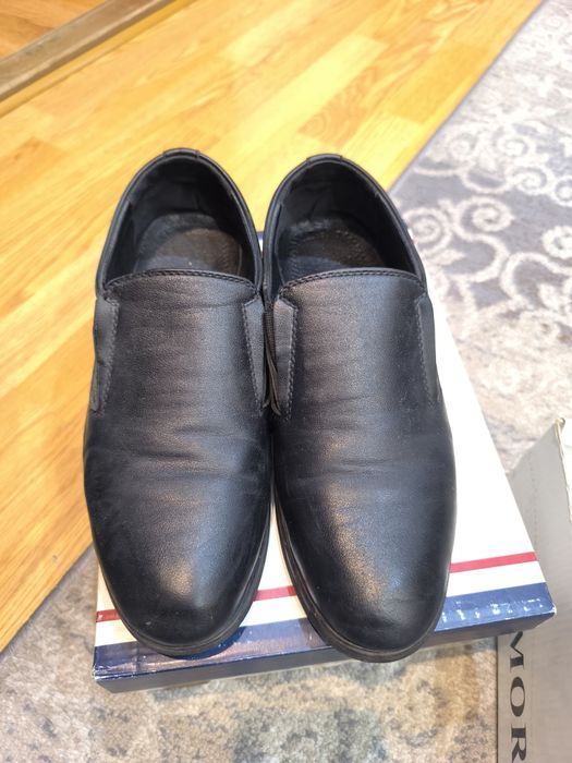 продам туфли подростковые