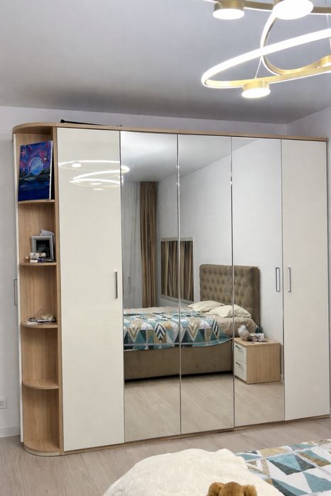 Продам шкаф б/у состояние отличное