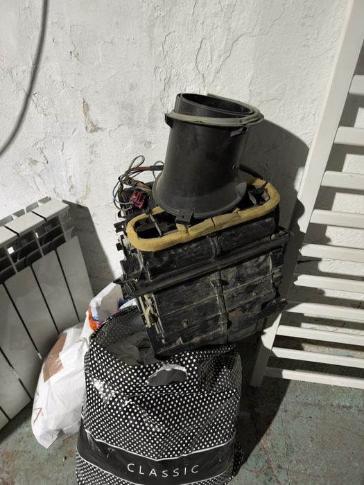 Ауди 100 запчасти