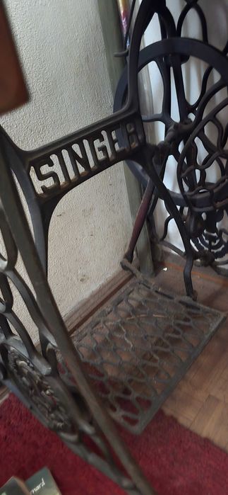 Masina cusut SINGER originala, fabricata in 1872 - rarirate colectie