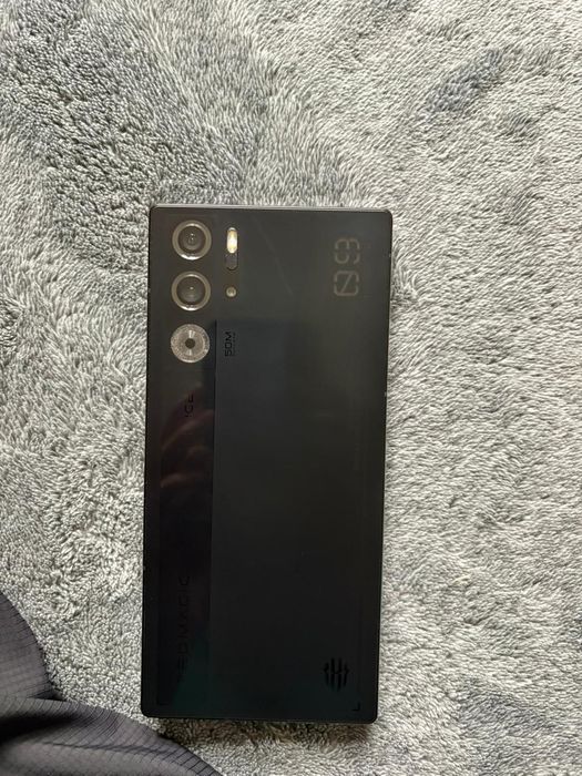 Продам телефон ZTE Nubia Red magic 9pro