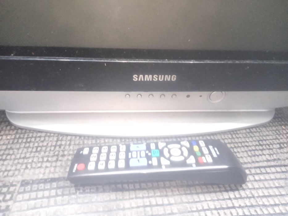 Продам кинескопный  телевизор DAEWOO диагональ 29