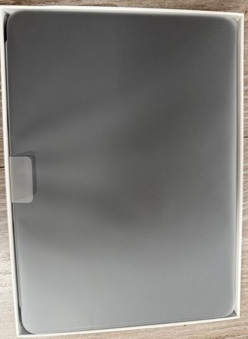 Husǎ cu tastatura iPad Pro 11" gen1, 2, 3 si iPad Air gen 4 (MXNK2Z/A)