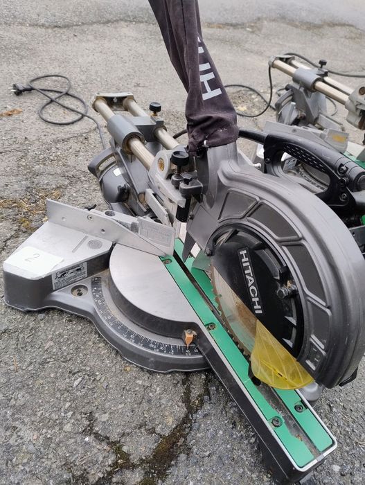 Hitachi циркуляр/пендула