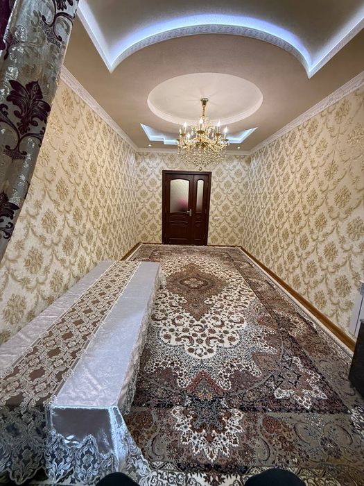 3 xonali uy sotiladi