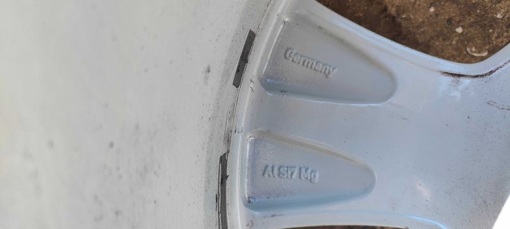 Джанти с гуми от Ауди A3