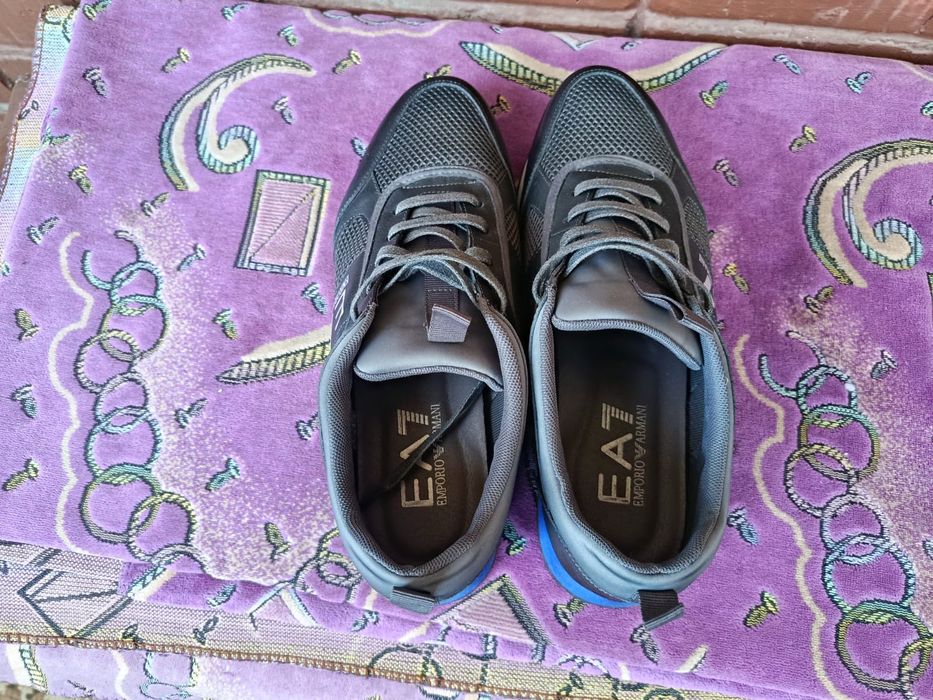 Продам обувь новая