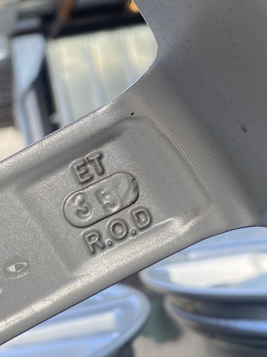 18 цола 5 х 112 мм Мерцедес , Фолксваген , Сеат , Ауди , VW