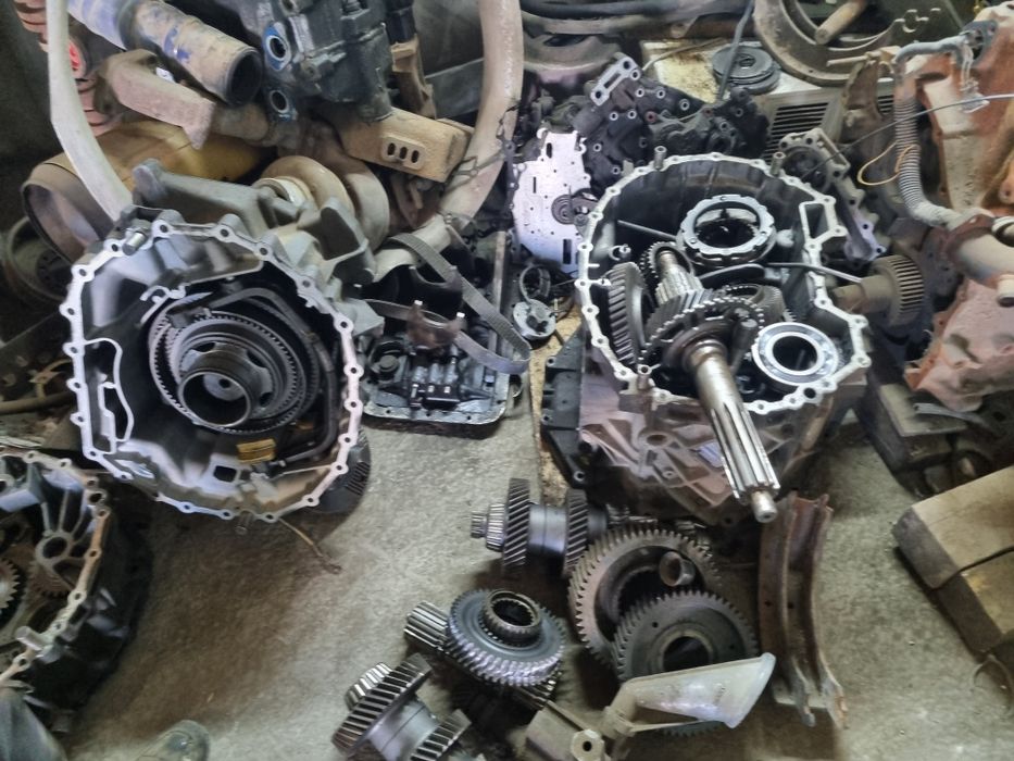 Запчасти на Zf  коробки мкпп, акпп.