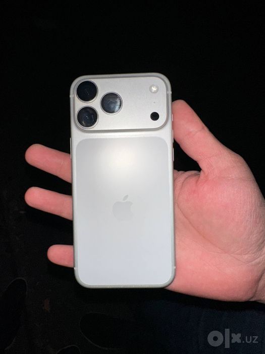 iphone 17 pro max LL/A
