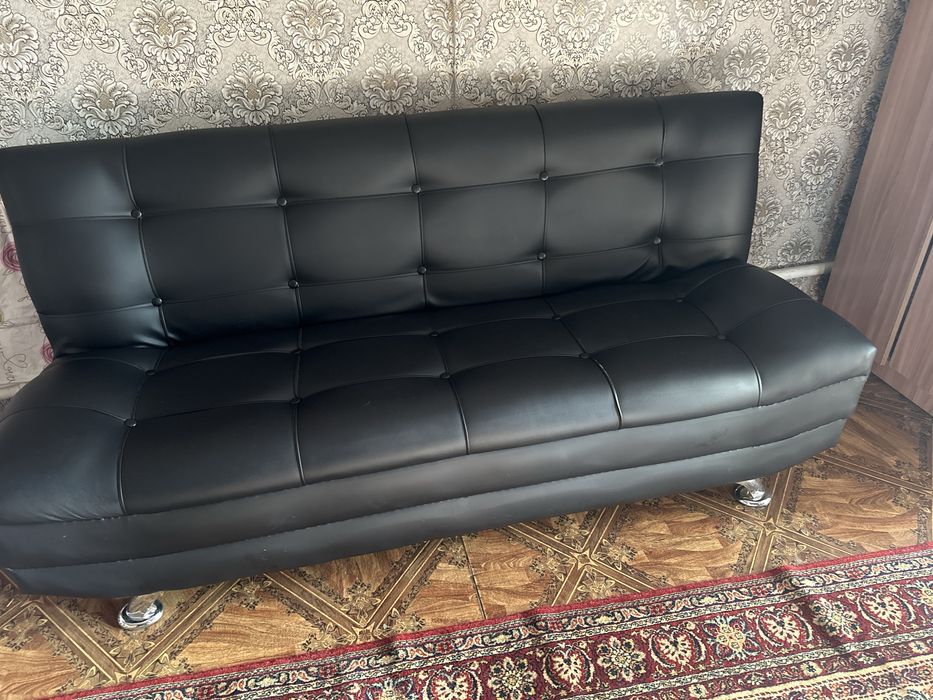 Диван, длина 180х55 Б/у