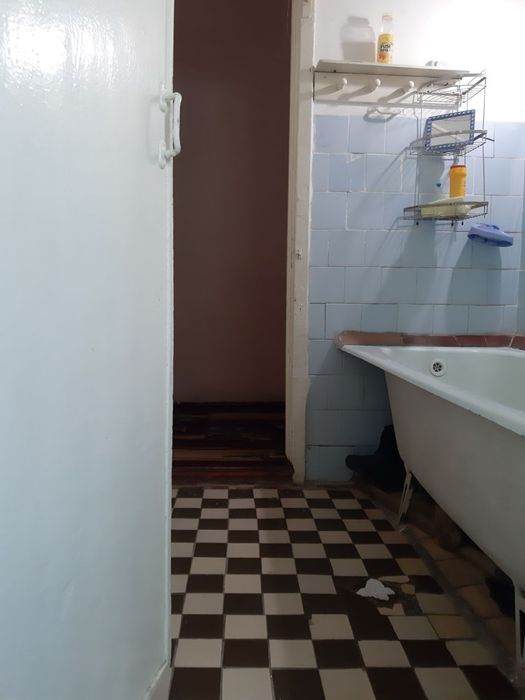 Ижарага хона топширамиз огил боллар болса хам кизлар ёки оила