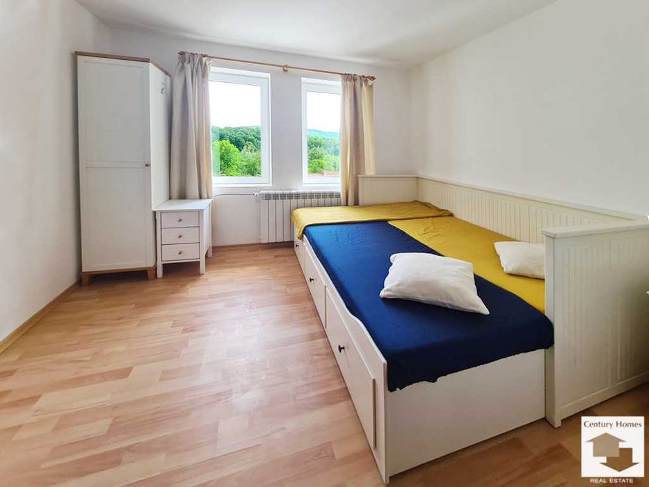 170282 Двуетажна къща с басейн и просторен двор в с. Ритя